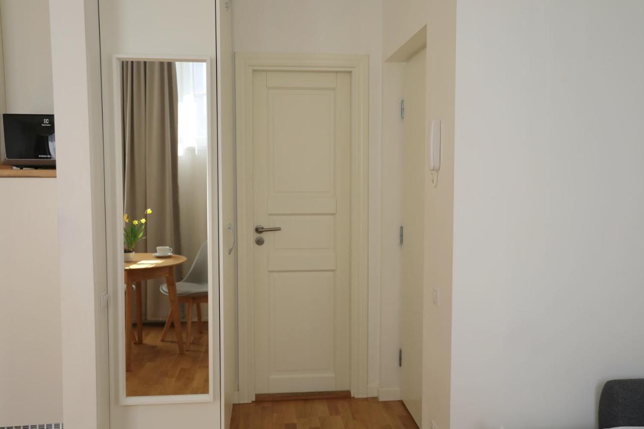Studio In The City Center Riga Exterior photo